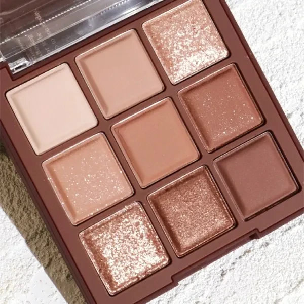 Nine Colors Water Proof Long Lasting Non-Smudge Matte Glittery Eyeshadow Palette