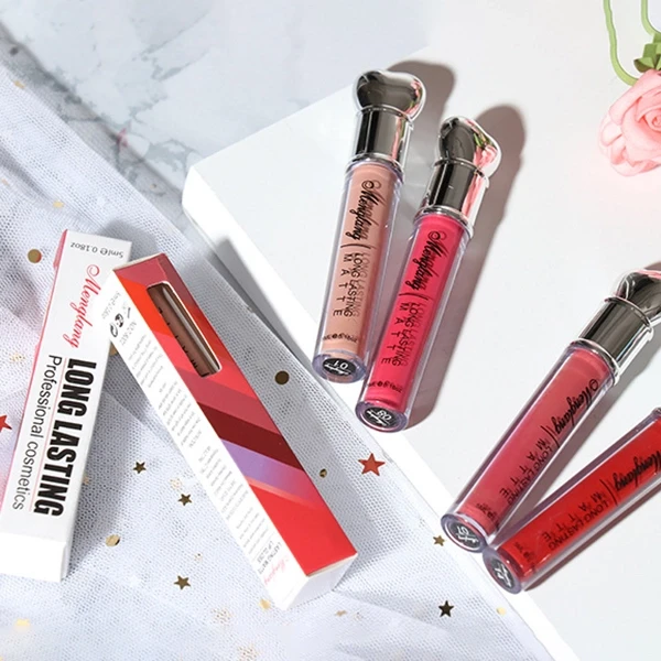 Long-Lasting Matte Lip Gloss - Waterproof Magenta Ideal for Outdoor Events