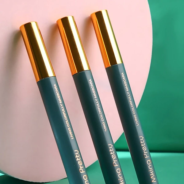 Purple Water Resistant Mascara | Long-Lasting & Non-Smudge. Flaunt-worthy Lashes