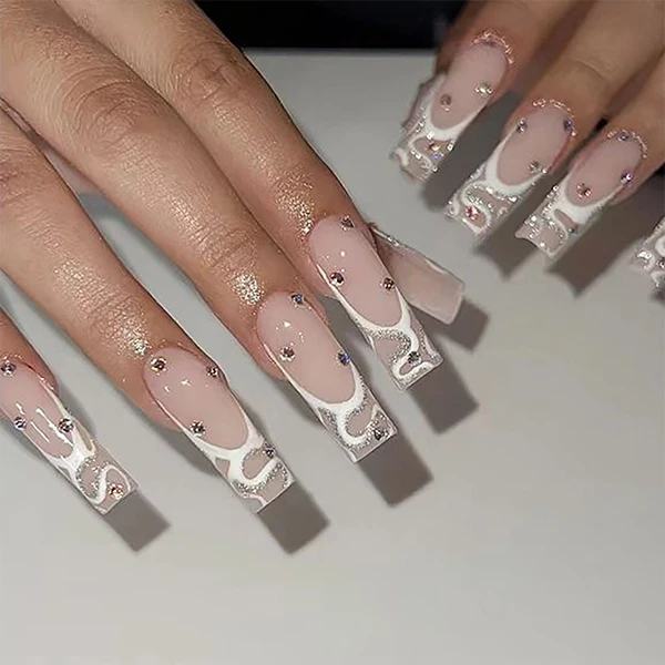 Crystal White Fake Nails Set 24 High-Quality Long Square Design Nails Stunning C