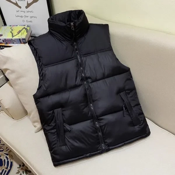 Quilted Sleeveless Men's Winter Jacket - Stylish & Lightweight Ideal for Everyda
