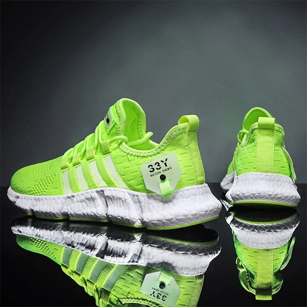 Green Breathable Almond Toe Men Sports Sneakers Non Slip Comfy Soft Sole Running