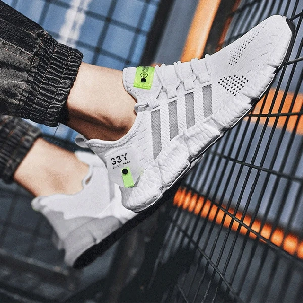 Green Breathable Almond Toe Men Sports Sneakers Non Slip Comfy Soft Sole Running