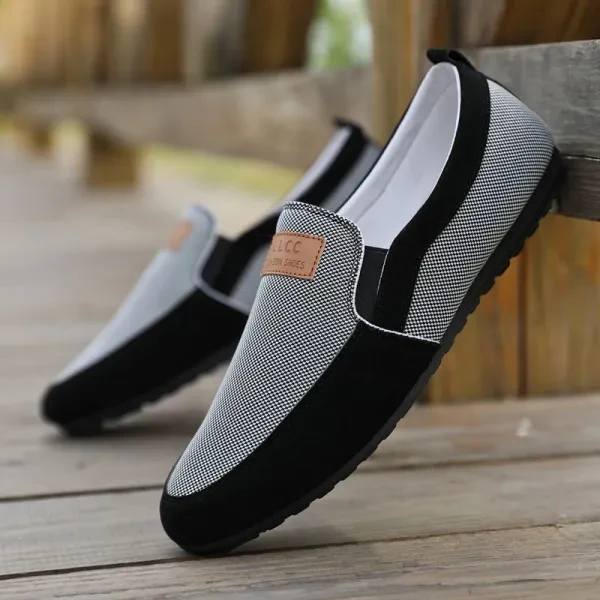 Luxury Men's Formal Shoes Slip-On Fashionable Moccasins Black Rubber Sole Loafer