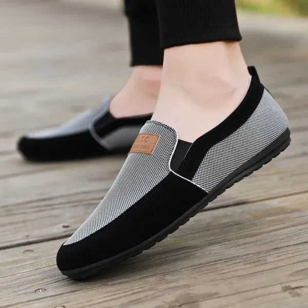 Luxury Men's Formal Shoes Slip-On Fashionable Moccasins Black Rubber Sole Loafer