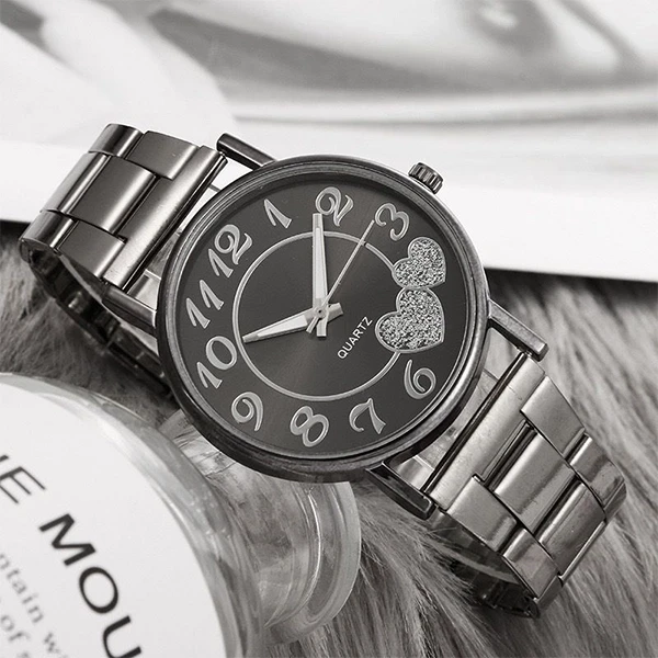 Fashion Metal Strap Quartz Watch (Men/Women)