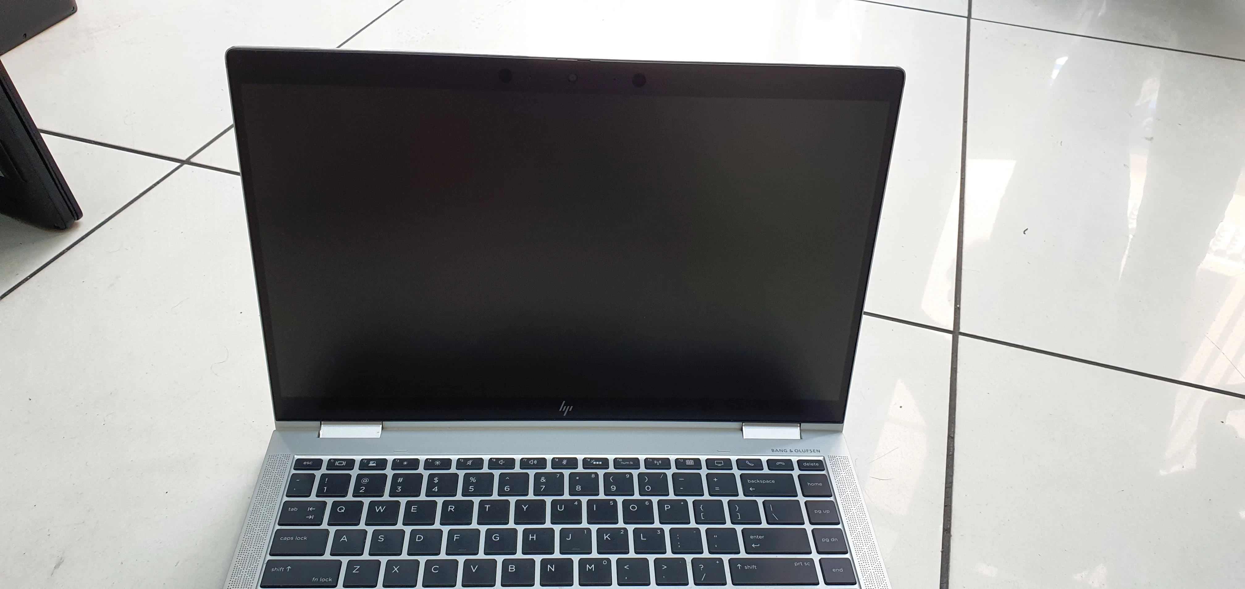 Hp Elite Book 1040g6 Core i7 8th gen  16gb ram 256gb ssd