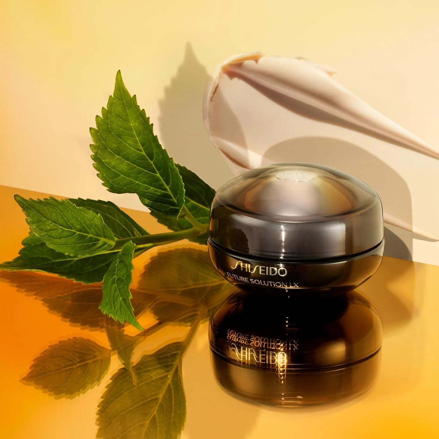 Shiseido Future Solution Lx Eye Lip Contour Regenerating Cream, Multi, 0.61 Ounc