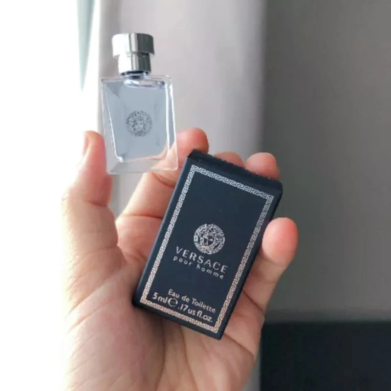 Versace Pour Homme Miniature for Men - Eau de Toilette, 5 ml