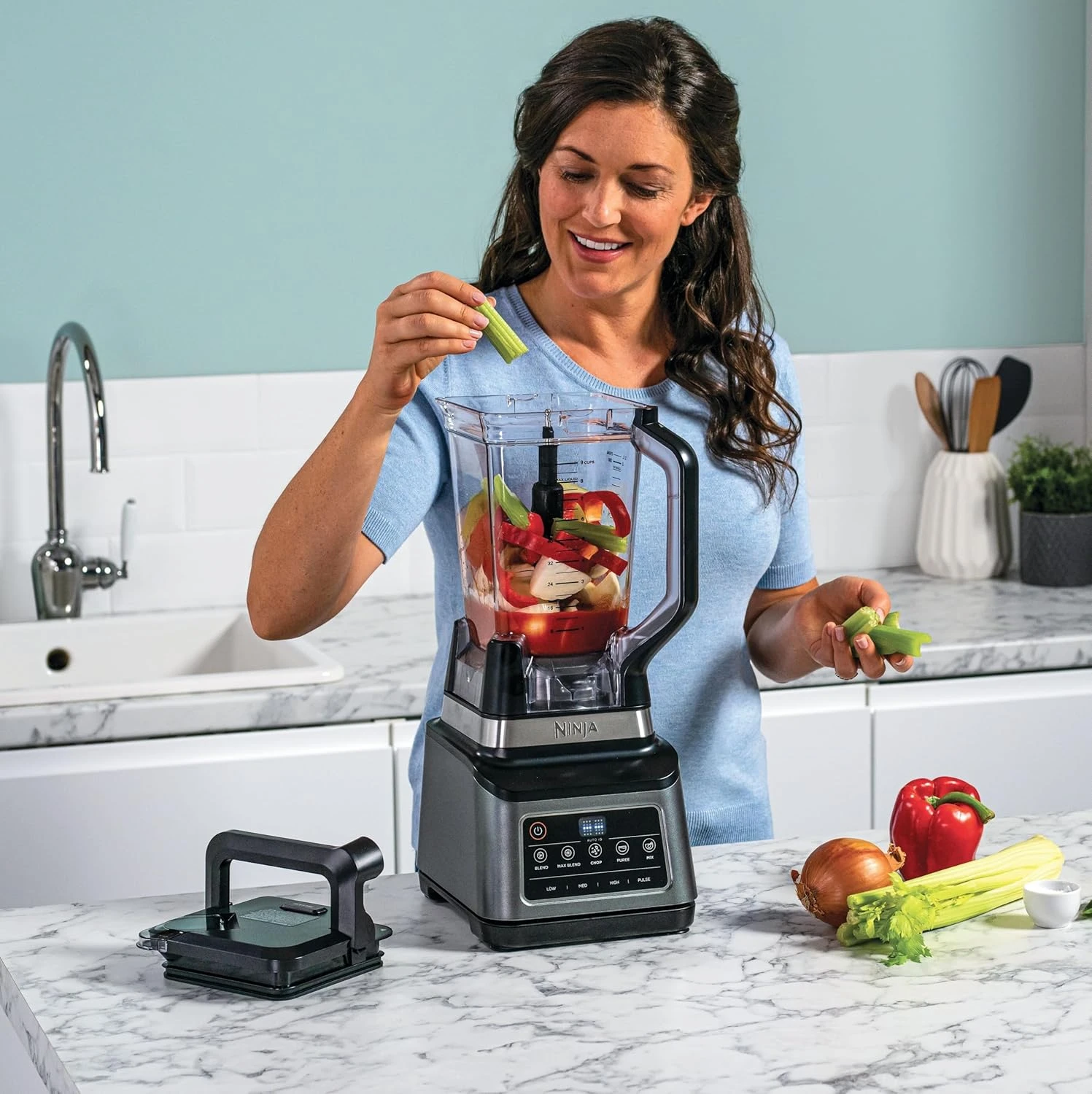 Ninja 3-IN-1 Food Processor, Blender, Auto-iQ Technology, 1200 Watts, Recipe Gui