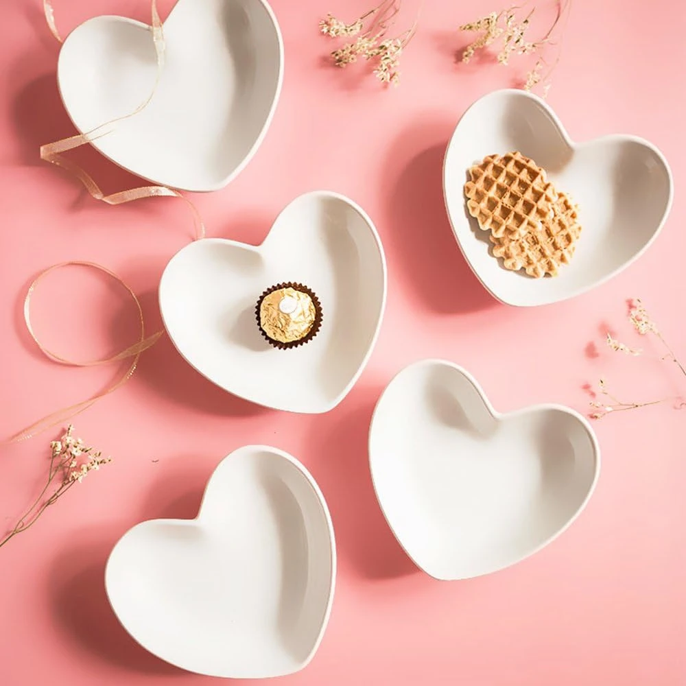 Super Sharpe Heart Ceramic Sauce Dish, Mini Side Dish Seasoning, Condiment Dishe
