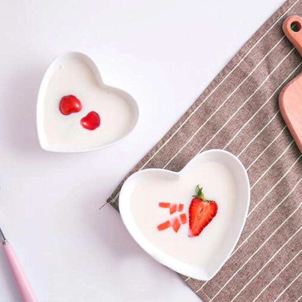 Super Sharpe Heart Ceramic Sauce Dish, Mini Side Dish Seasoning, Condiment Dishe