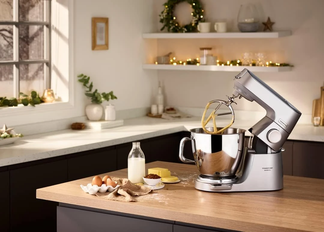 KENWOOD Metal Body Kitchen Machine TITANIUM CHEF BAKER XL with Built-in Weighing