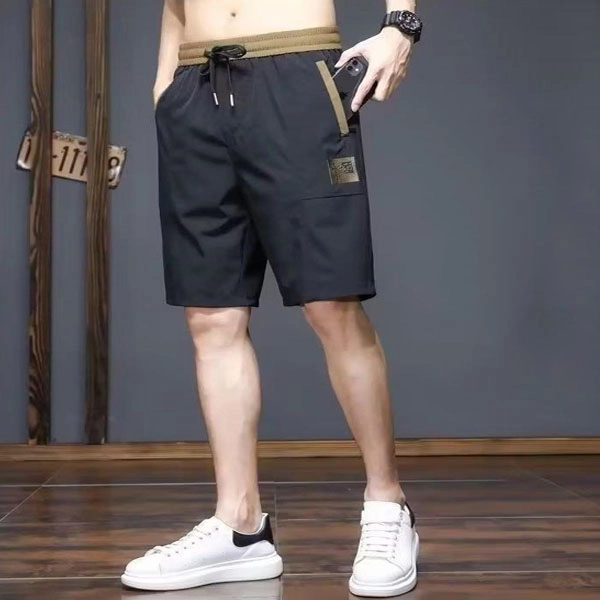 Black Elastic Waist Men's Sports Shorts with Pockets - Comfortable Breathable &